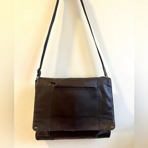 Solo Classic Brown Leather Computer Messenger Bag